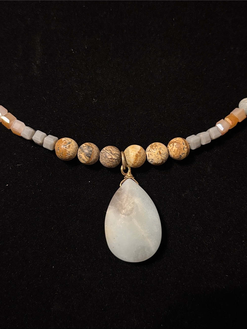 Beaded Teardrop Pendant Necklace in Cream and Tan